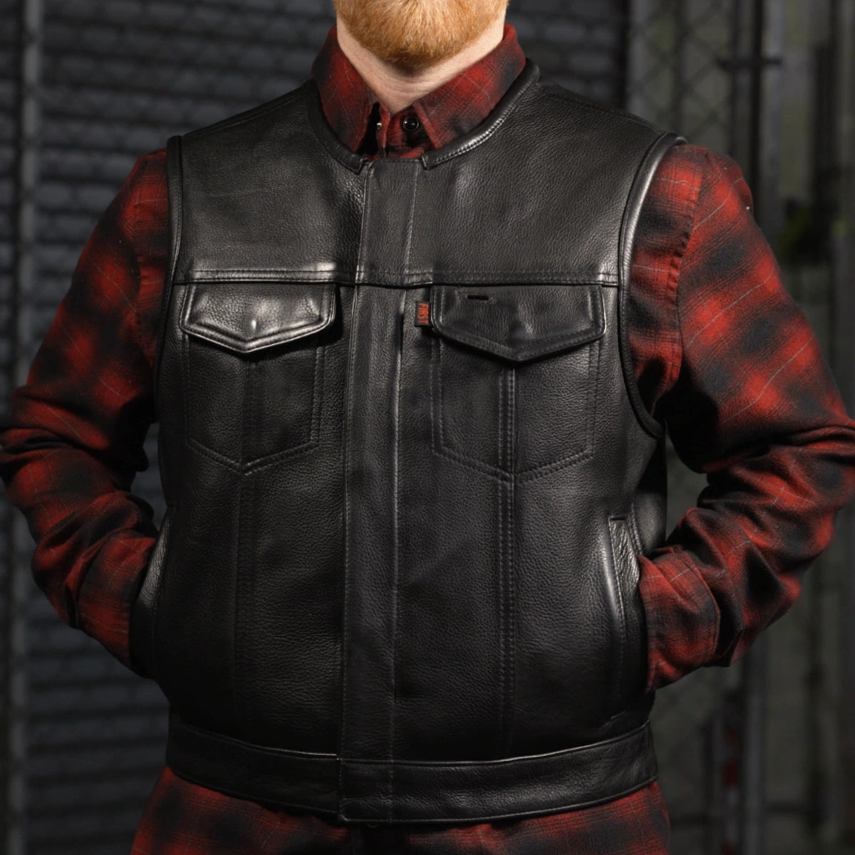 0-lowside-men-s-motorcycle-leather-vest-6.jpg Lowside Men's Motorcycle Leather Vest