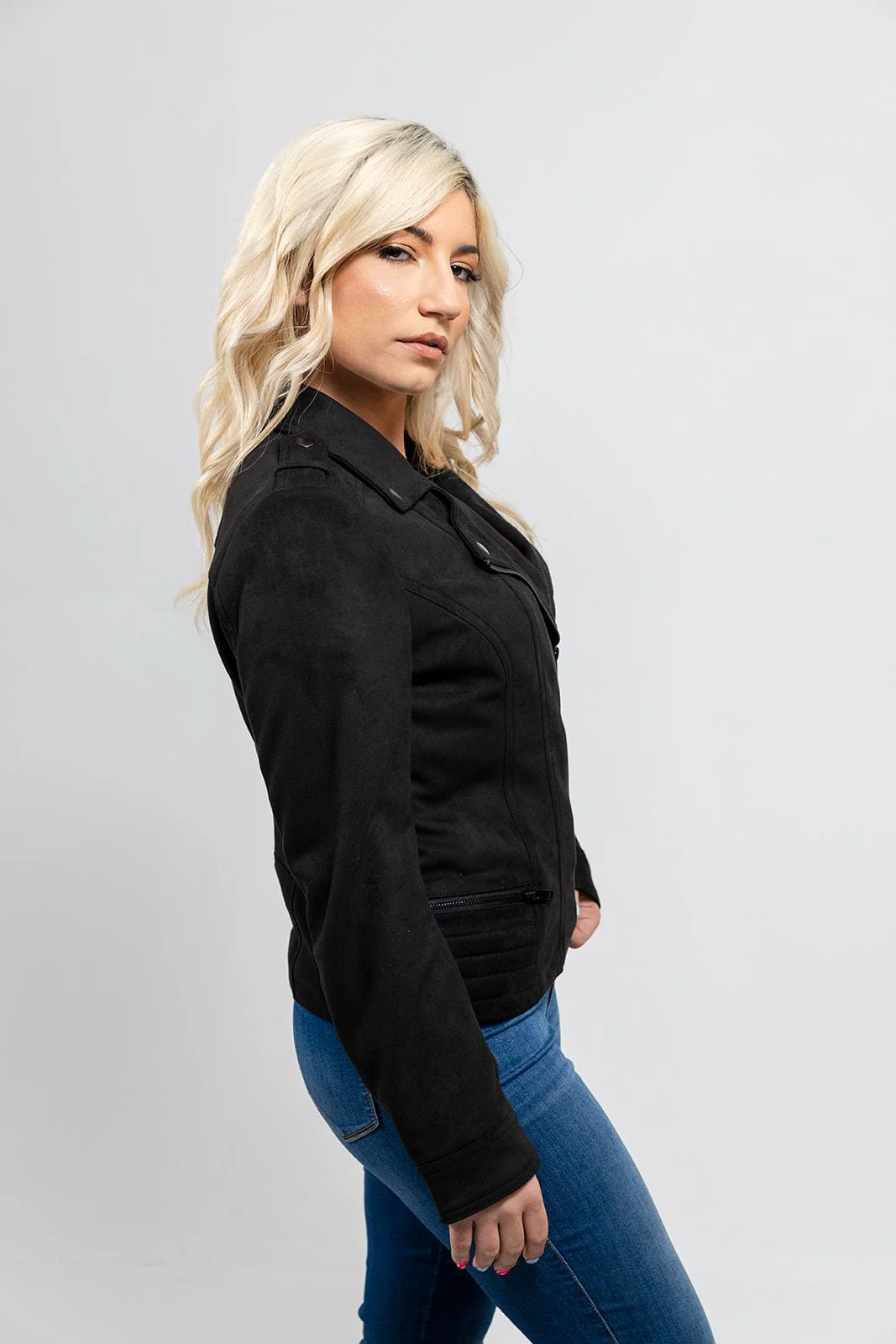 10047-molly-women-s-vegan-faux-leather-jacket-black-4.webp Molly Women's Vegan Faux Leather Jacket (Black)