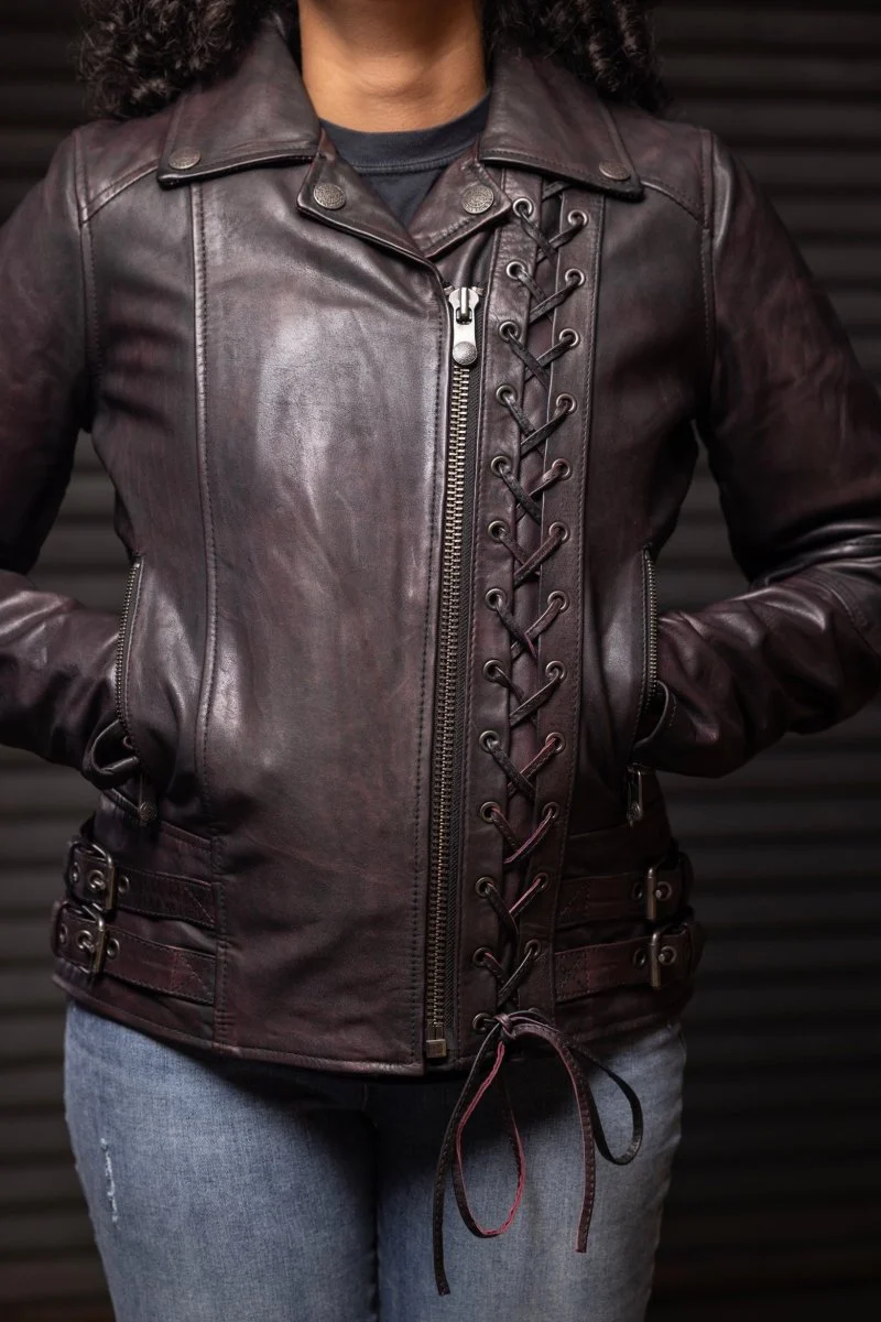 1353-wildside-women-s-motorcycle-leather-jacket-6.webp Wildside - Women's Motorcycle Leather Jacket