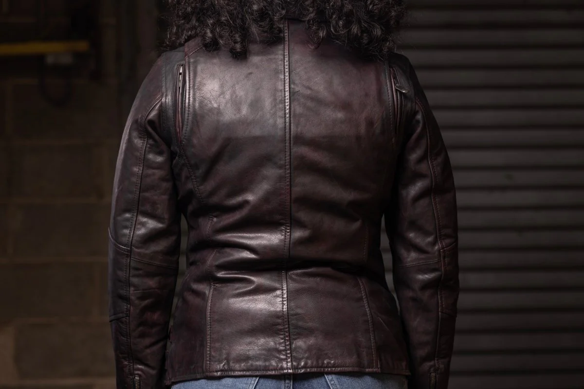 1353-wildside-women-s-motorcycle-leather-jacket-9.webp Wildside - Women's Motorcycle Leather Jacket
