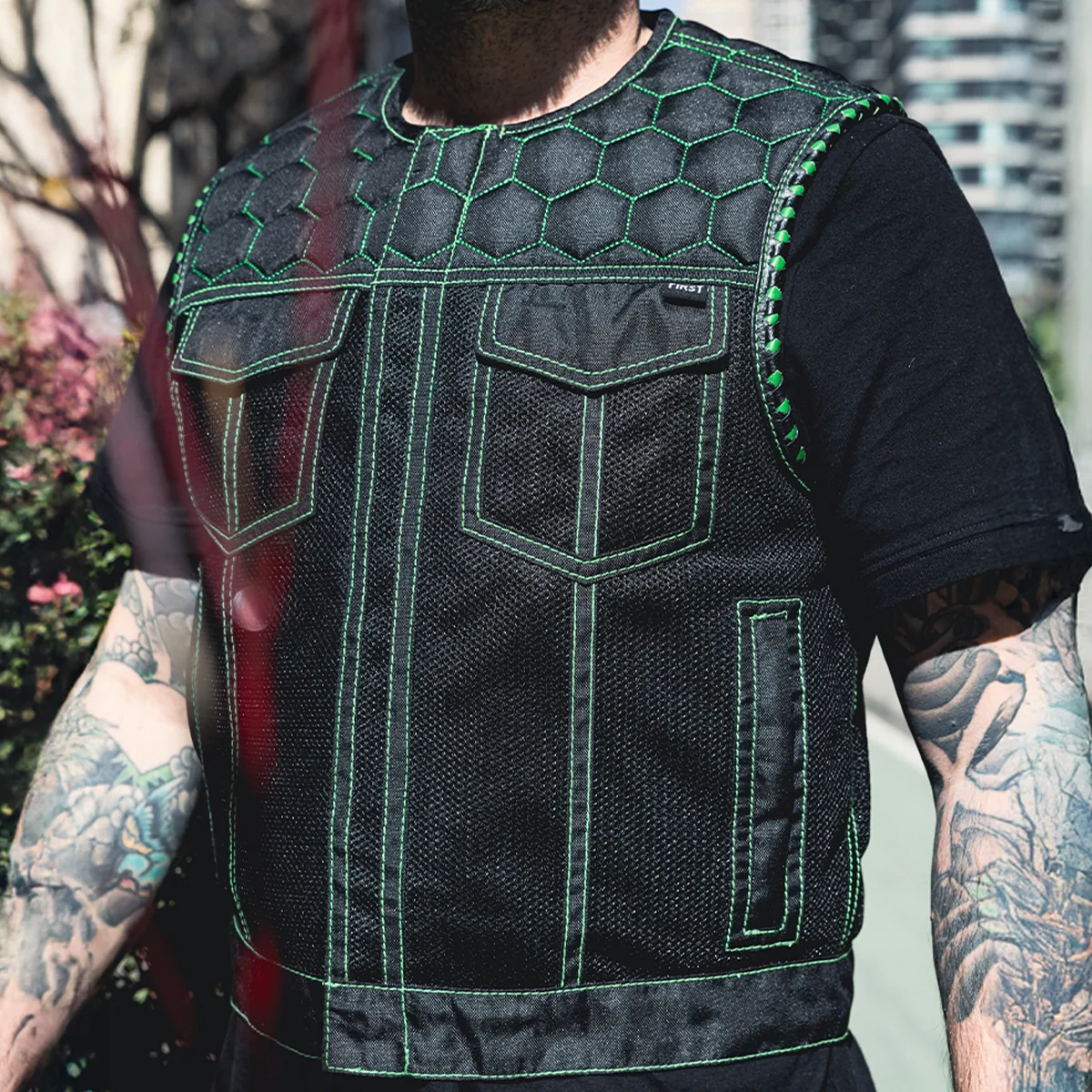 1877-lowside-hornet-moto-mesh-men-s-club-style-vest-17.webp Lowside Hornet Moto Mesh Men's Club Style Vest