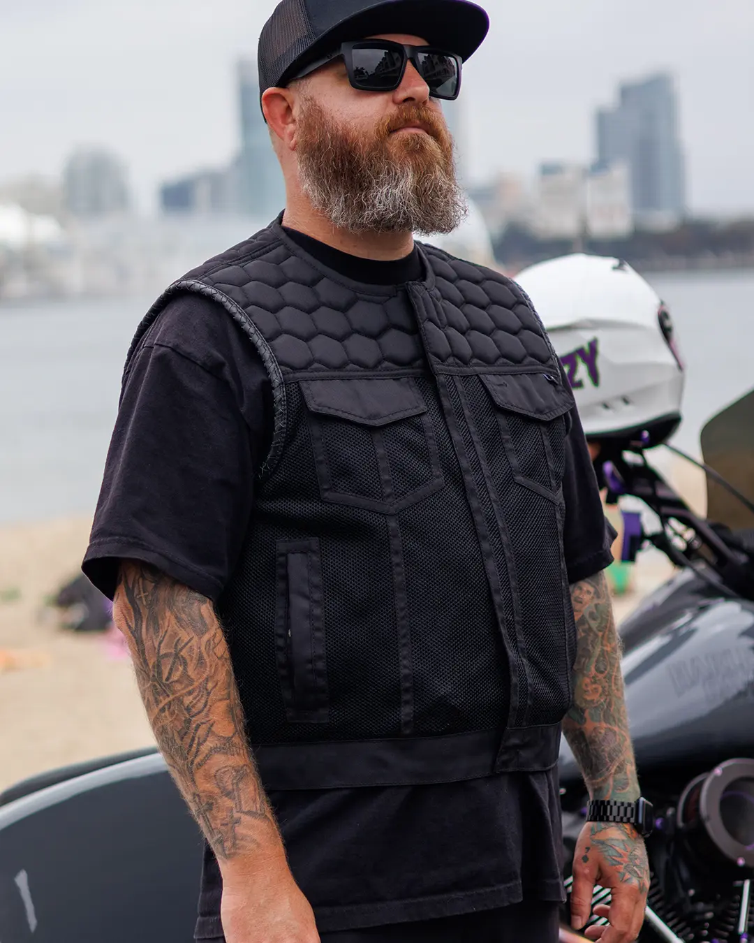 1877-lowside-hornet-moto-mesh-men-s-club-style-vest-22.webp Lowside Hornet Moto Mesh Men's Club Style Vest