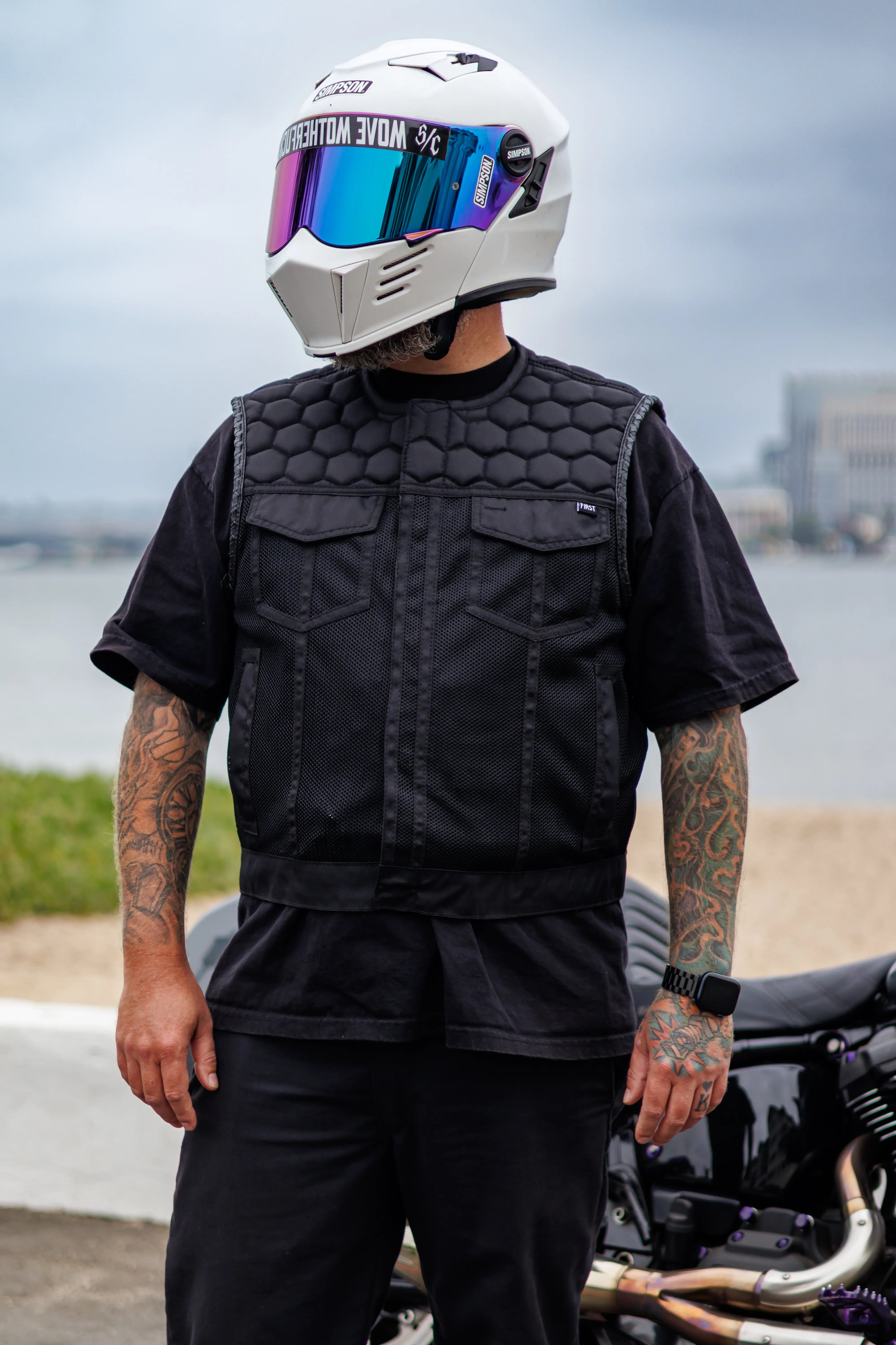 1910-hornet-moto-mesh-men-s-club-style-vest-26.jpg Hornet Moto Mesh Men's Club Style Vest