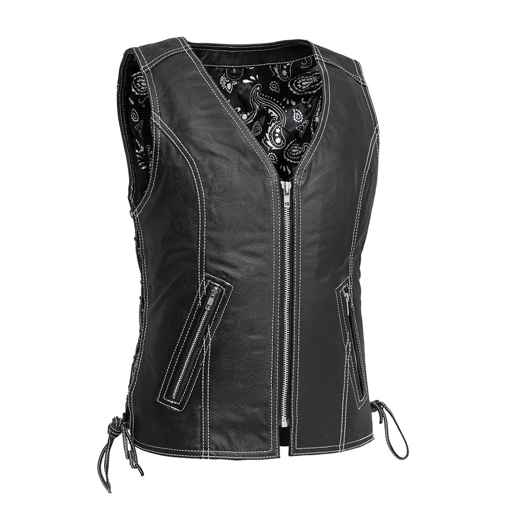 2041-cindy-women-s-motorcycle-leather-vest-black-1.webp Cindy - Women's Motorcycle Leather Vest Black