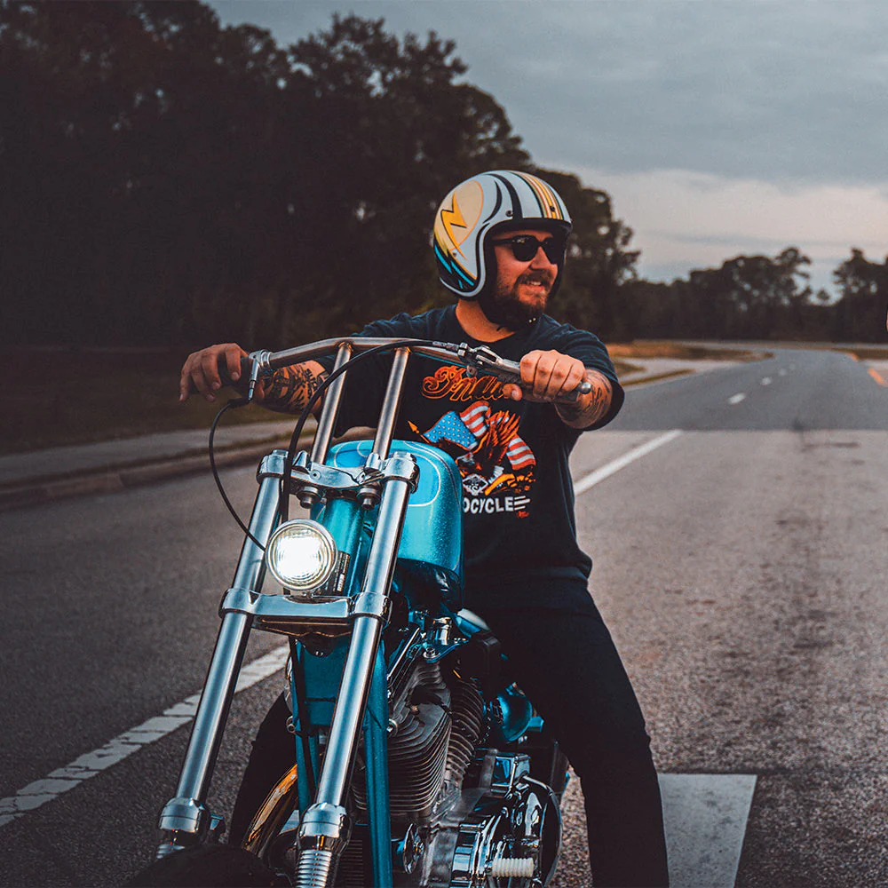 4310-dot-approved-daytona-cruiser-open-face-motorcycle-helmet-men-women-youth-with-visor-graphics-w-lightning-9.webp DOT Approved Daytona Cruiser Open Face Motorcycle Helmet - Men, Women & Youth - With Visor & Graphics - W/ Lightning