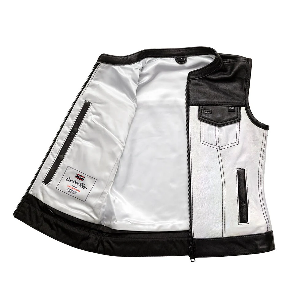 6305-halo-women-s-club-style-motorcycle-leather-vest-limited-edition-2.webp Halo Women's Club Style Motorcycle Leather Vest - Limited Edition