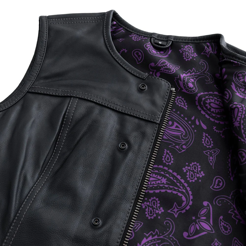6508-royal-women-s-club-style-motorcycle-leather-vest-limited-edition-5.webp Royal Women's Club Style Motorcycle Leather Vest - Limited Edition