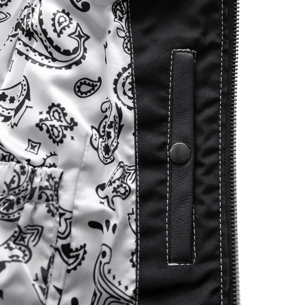6555-quinn-women-s-club-style-leather-vest-limited-edition-5.webp Quinn Women's Club Style Leather Vest - Limited Edition